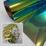 filme de recorte camaleão dourado com tonalidade holográfica verde e azul aplicado